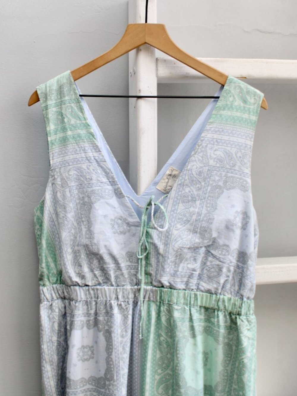 Universal Thread Green & Blue Bandana Print Sleeveless Maxi Dress Size Medium - Picture 3 of 6